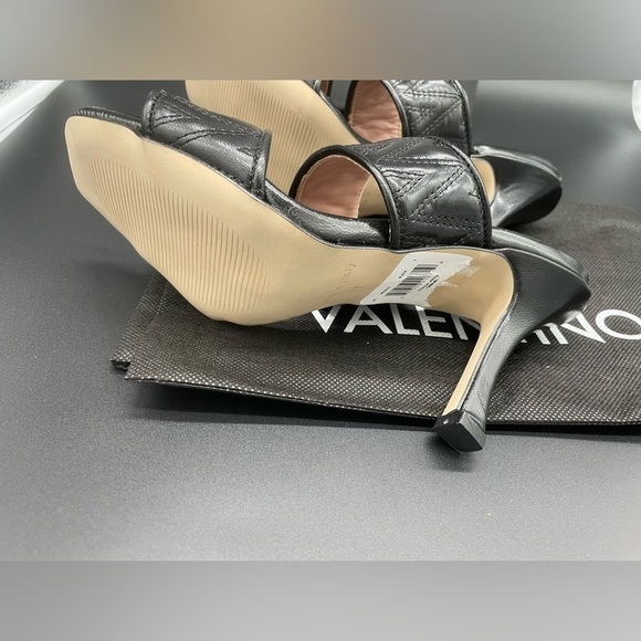 NEW Mario Valentino Black Jackie Slide Sandal Size 7 - Picture 7 of 10